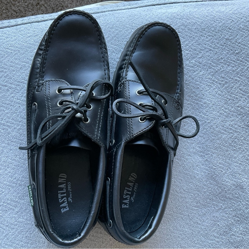 Eastland Men's Classic Black Leather Oxfords